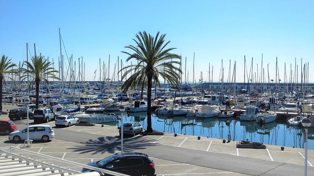 Catalina Port & Beach -3 Dormitorios Masnou Apartment
